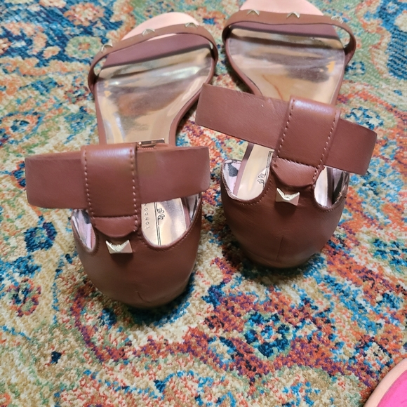 Ted Baker CAMEL 41/10US OVEY STUDDED BOW LEATHER SANDALS - Picture 3 of 8